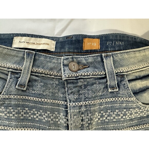 Pilcro And The Letterpress Anthropologie Blue Denim Shorts embroidered size 29 - Picture 2 of 5